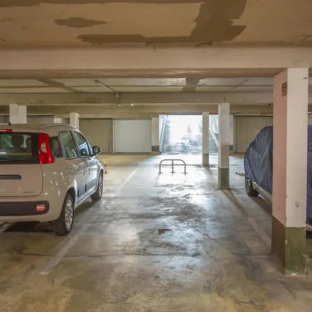 Un Air De Venise * Фрежюс